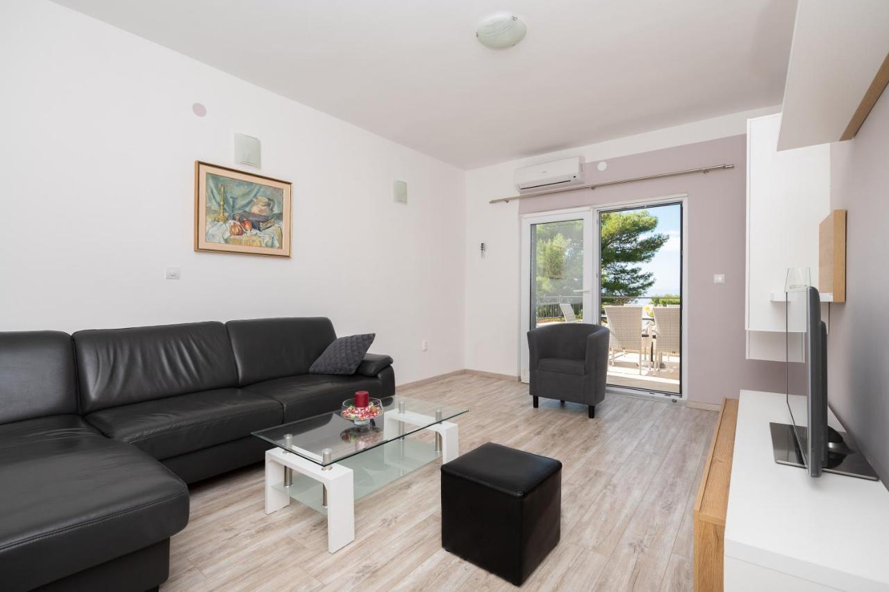 Apartments Talija ドラスニセ エクステリア 写真